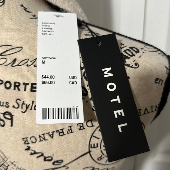 Women’s Urban Outfitters x Motel Yessa Festival Top - Picture 7 of 7